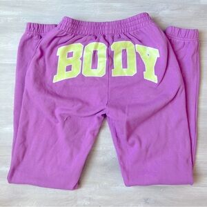 body by raven tracy backshot set in magenta